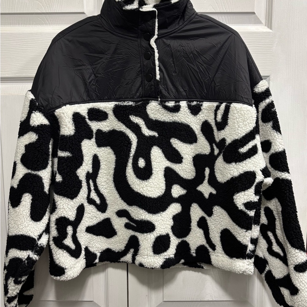 Grayson Threads Monochrome Pattern Teddy Jacket H… - image 2